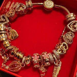 AUTHENTIC 14k ROSE GOLD PLATED 925 SILVER PANDORA BRACELET WITH CHARMS